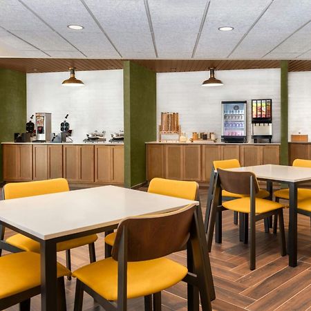 Fairfield By Marriott Inn & Suites Kansas City At The Legends Kültér fotó